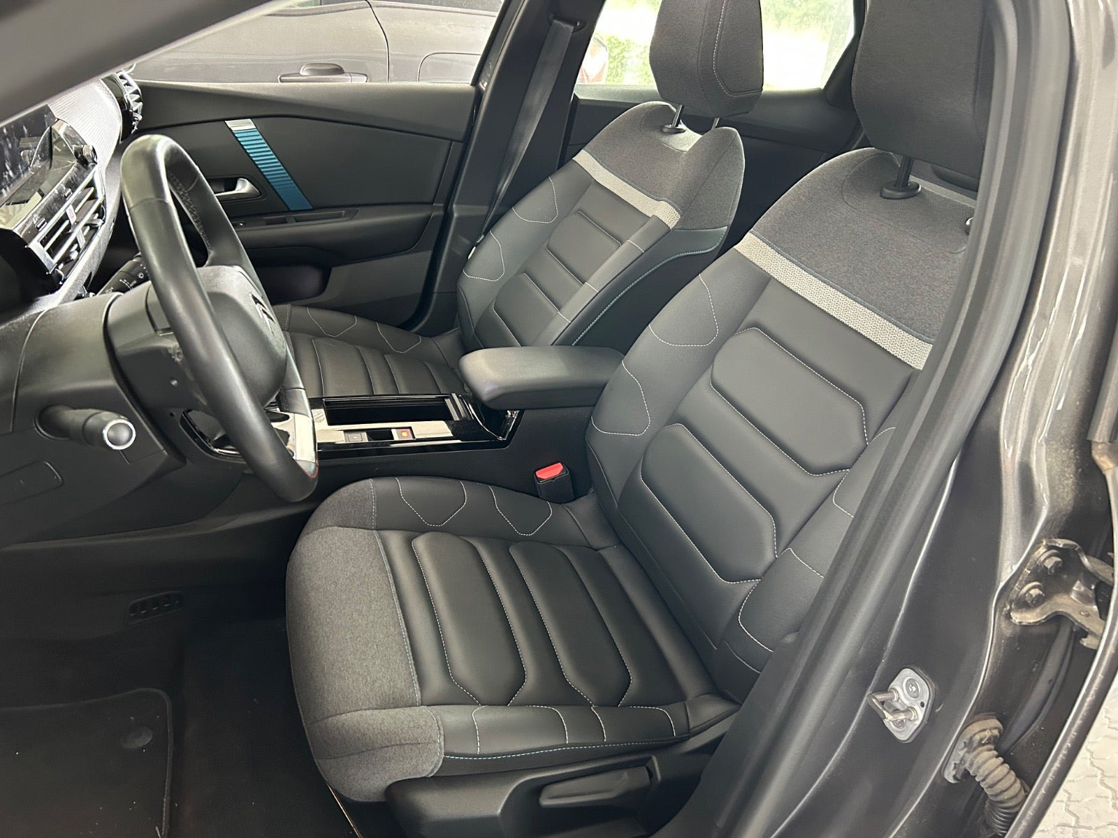 Sort Citroën ë-C4 fra 2022