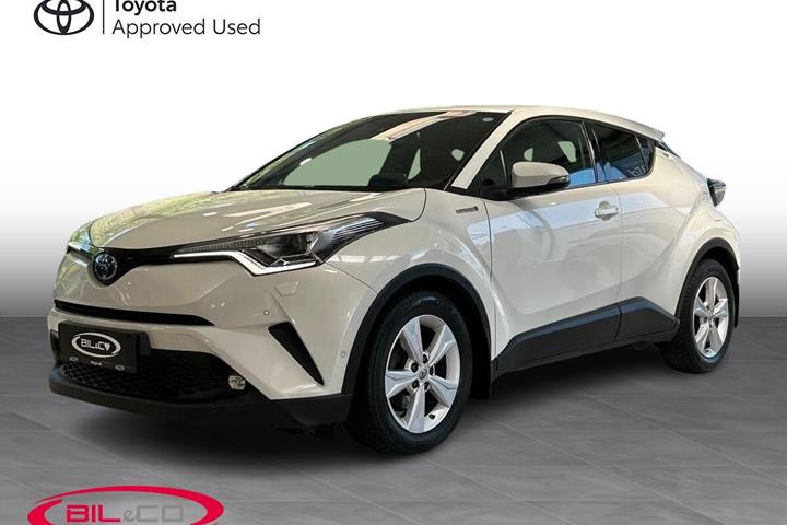 Hvid Toyota C-HR fra 2019