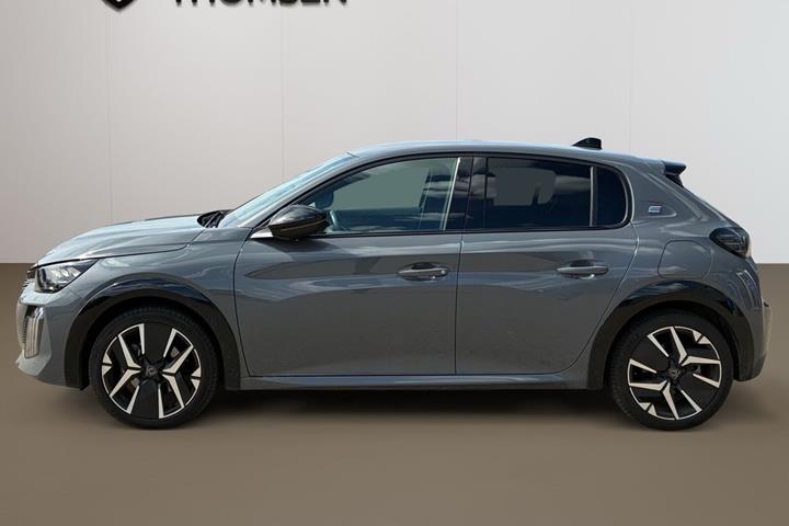 Grå Peugeot e-208 fra 2025