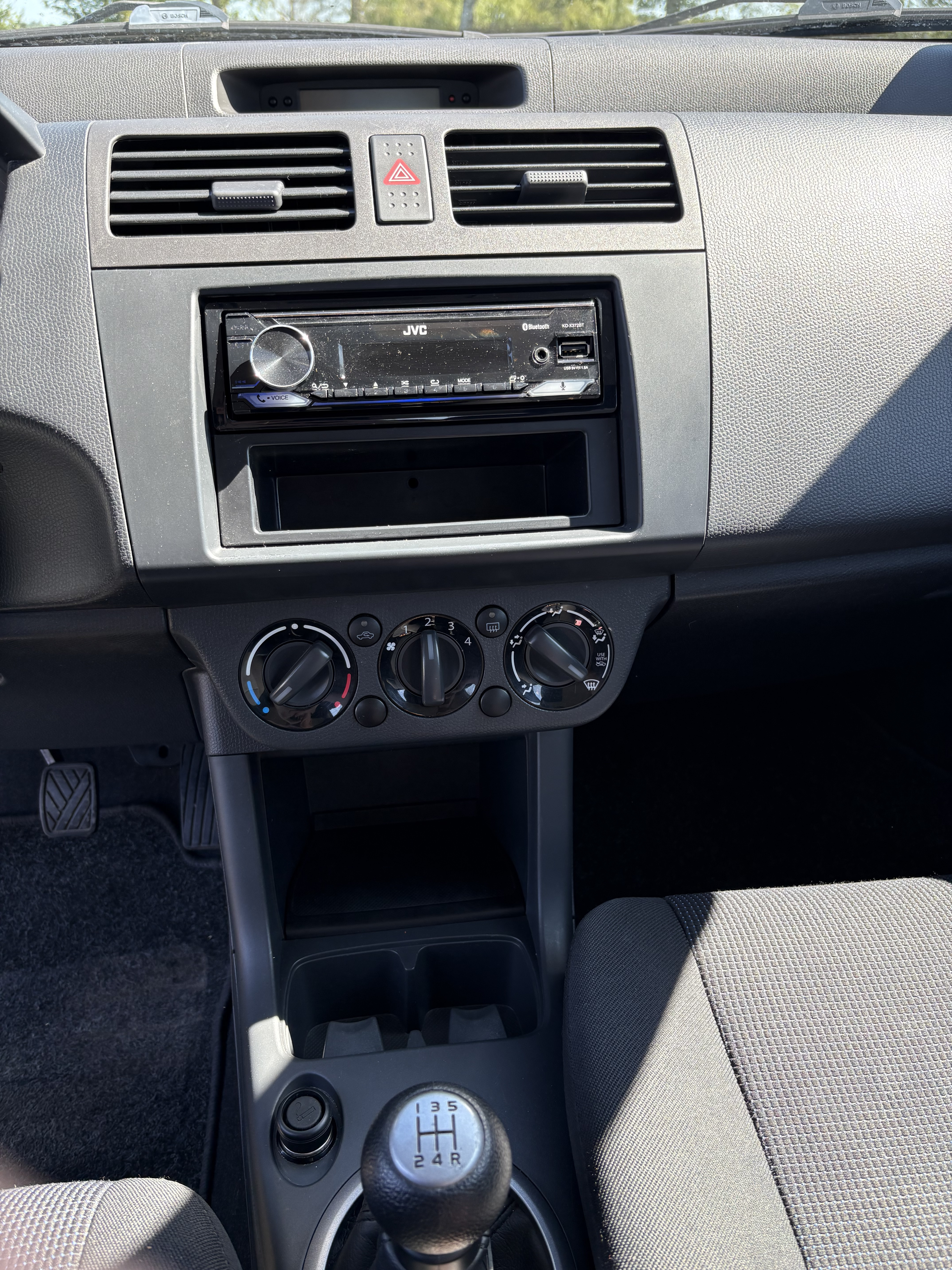Sort Suzuki Swift fra 2006
