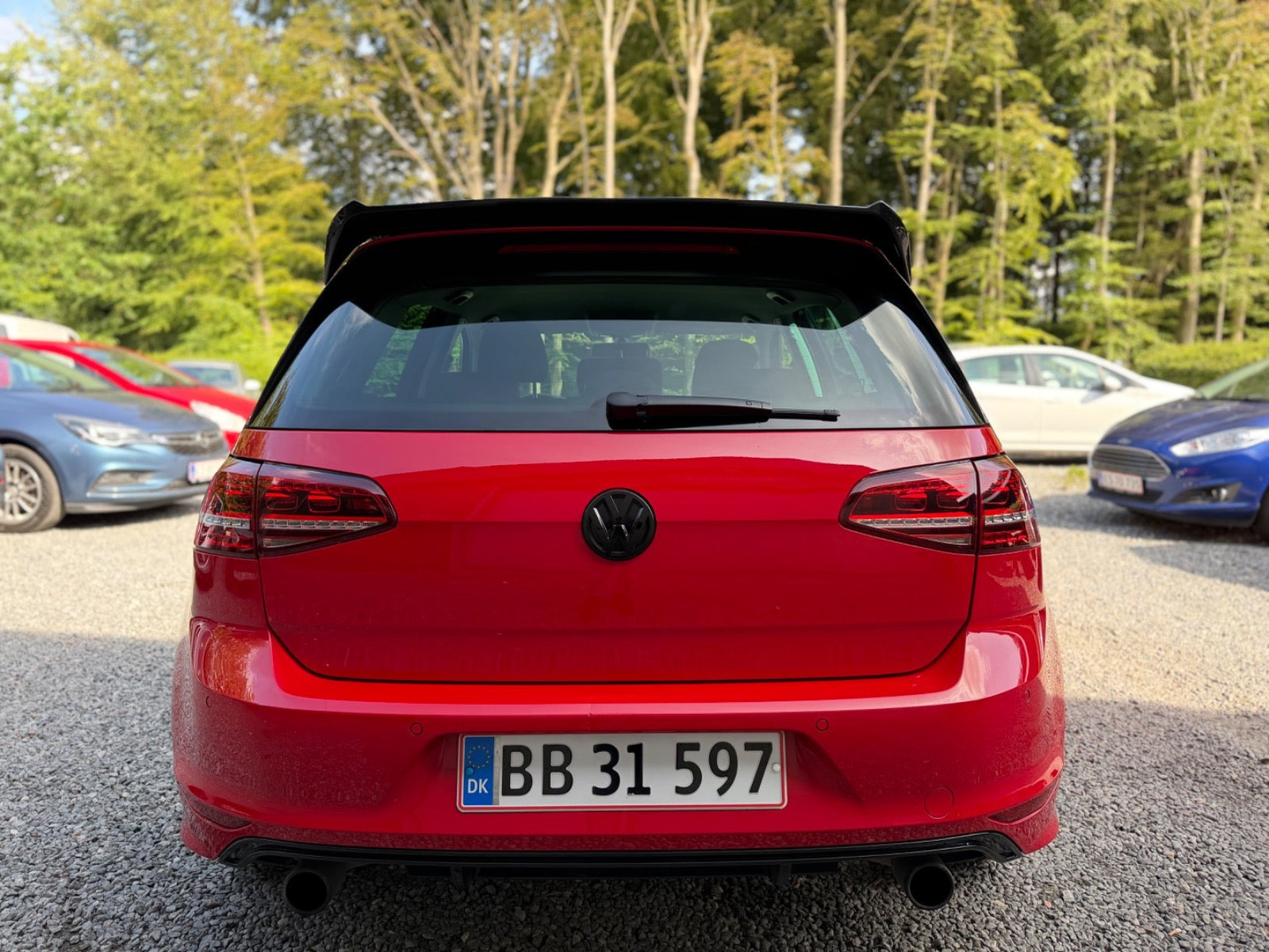 Rød VW Golf VII fra 2015