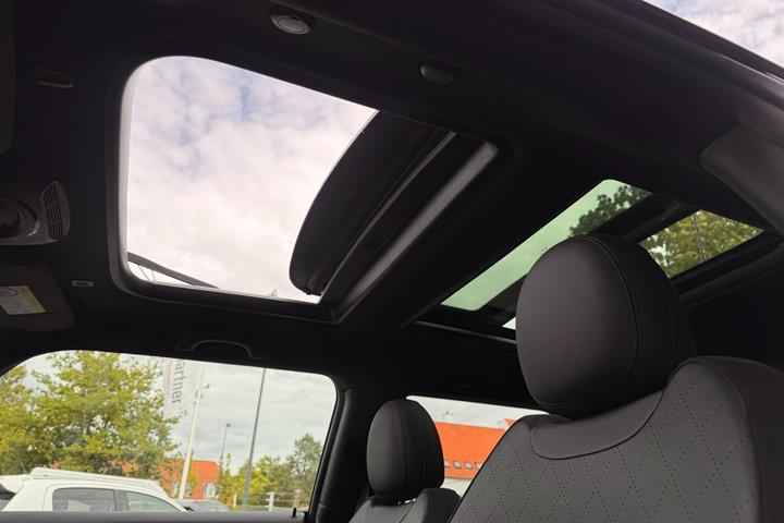 Sort Mini Cooper SE fra 2023