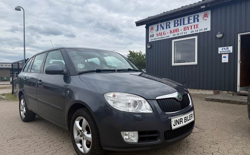 Skoda Fabia 1,6 16V Elegance Combi aut.