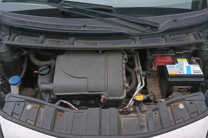 Hvid Toyota Aygo fra 2013