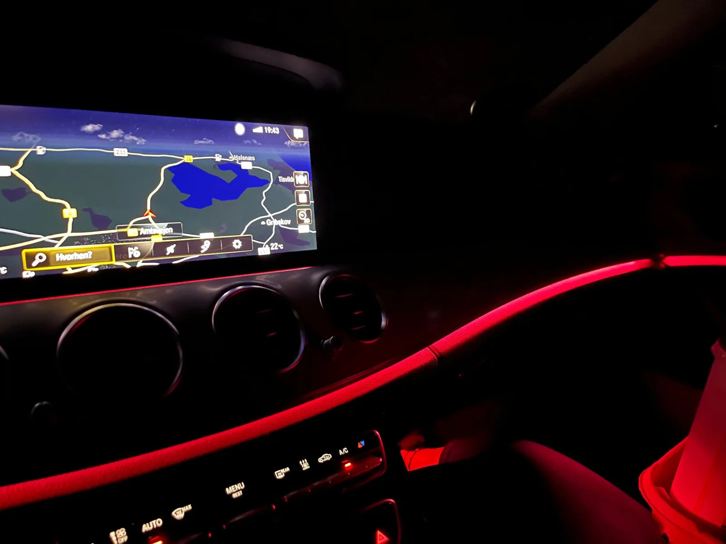 Sort Mercedes E300 e fra 2022