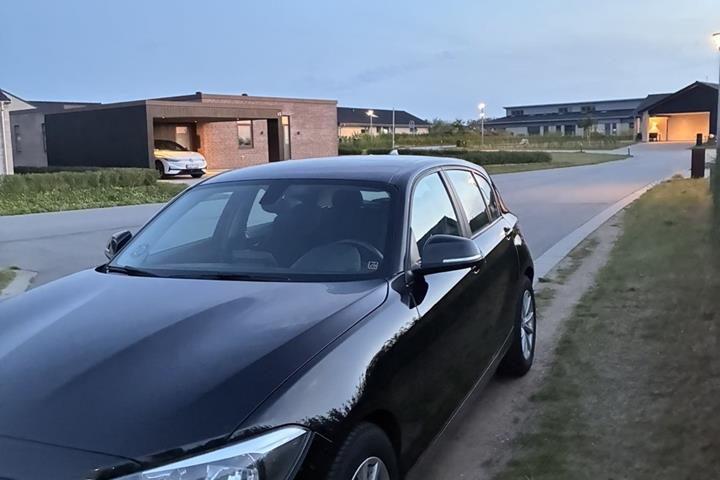 Sort BMW 1-Serie fra 2013