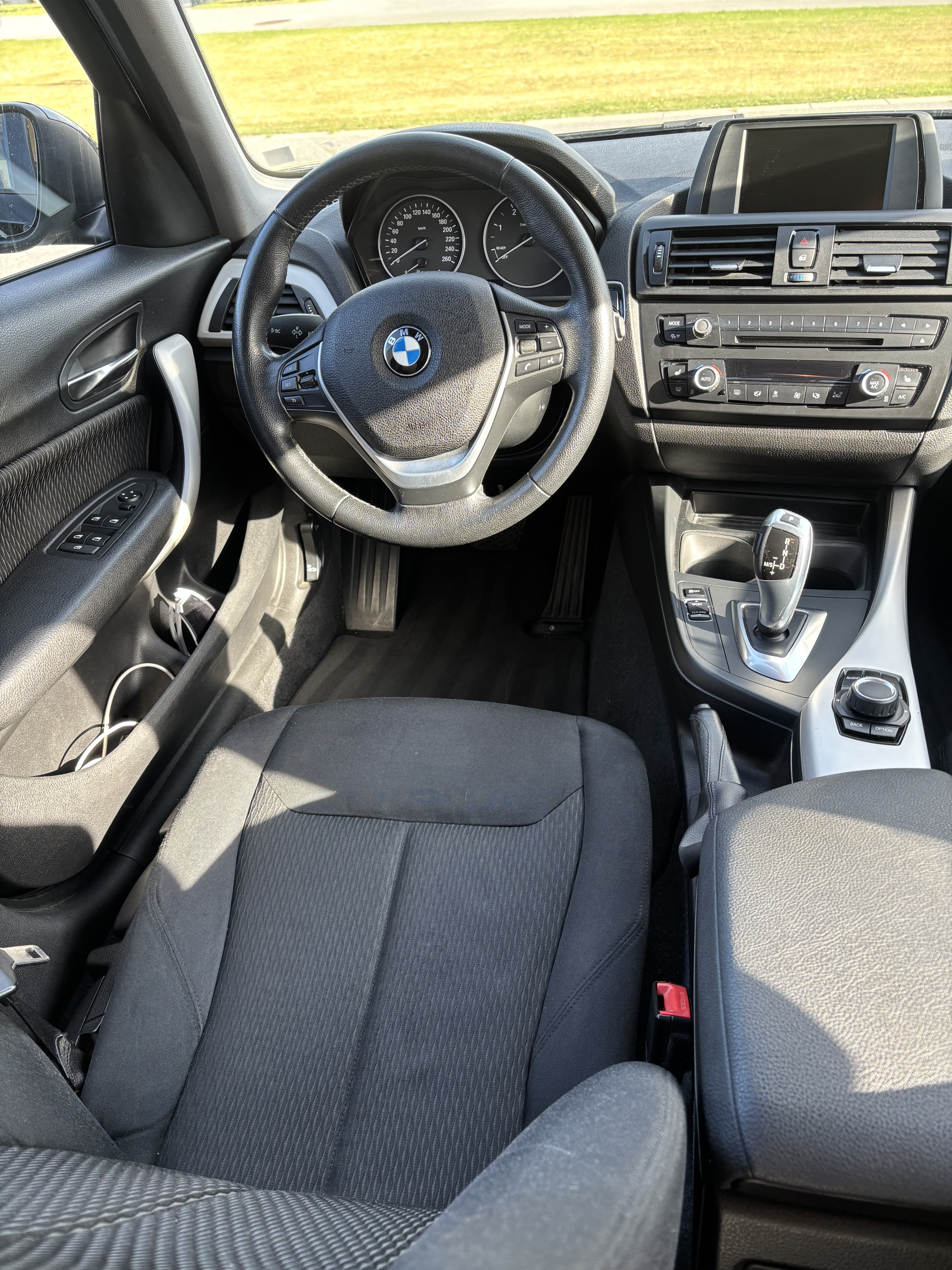 Sort BMW 1-Serie fra 2013