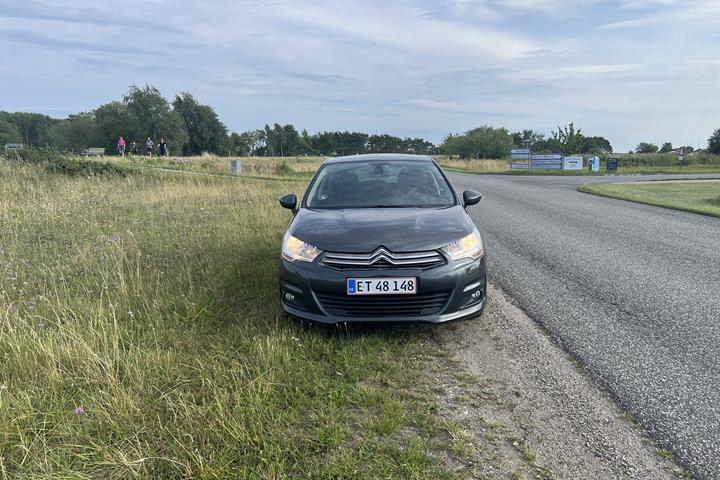 Grå Citroën C4 fra 2014