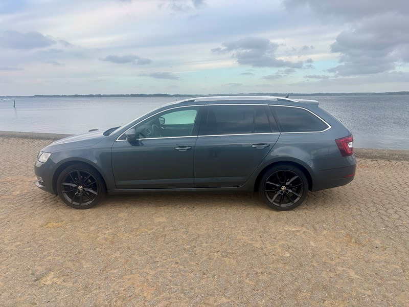undefined Skoda Octavia fra 2020