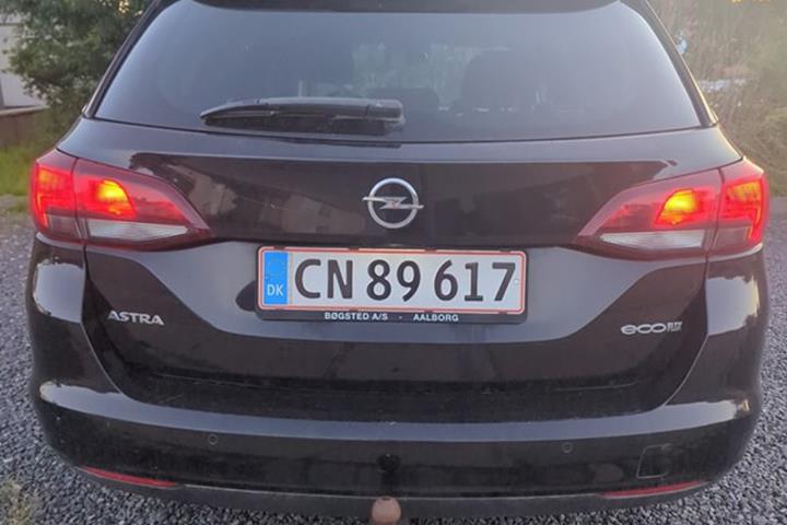 undefined Opel Astra fra 2017