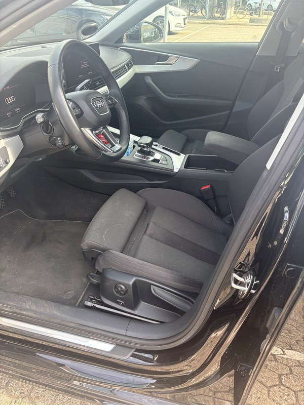 undefined Audi A4 fra 2024
