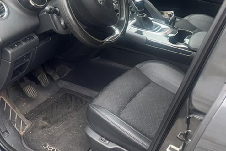 undefined Peugeot 3008 fra 2016