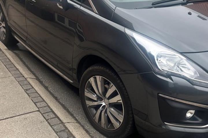 undefined Peugeot 3008 fra 2016