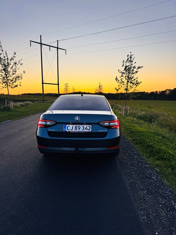undefined Skoda Superb fra 2019