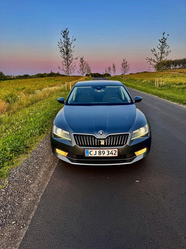 undefined Skoda Superb fra 2019