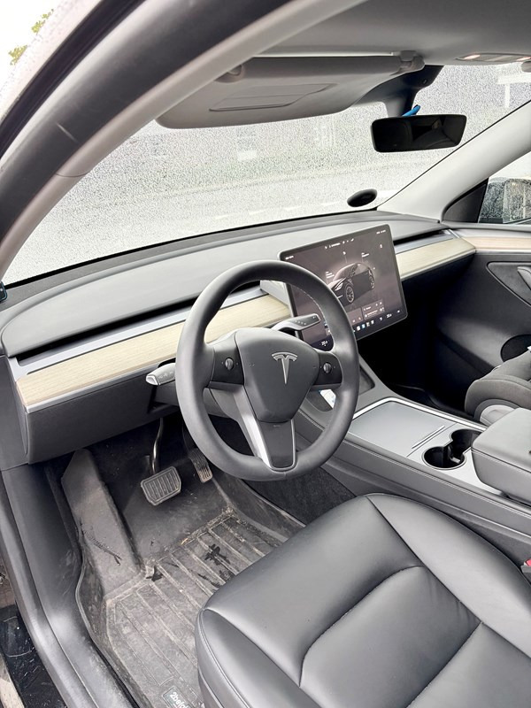 undefined Tesla Model Y fra 2023