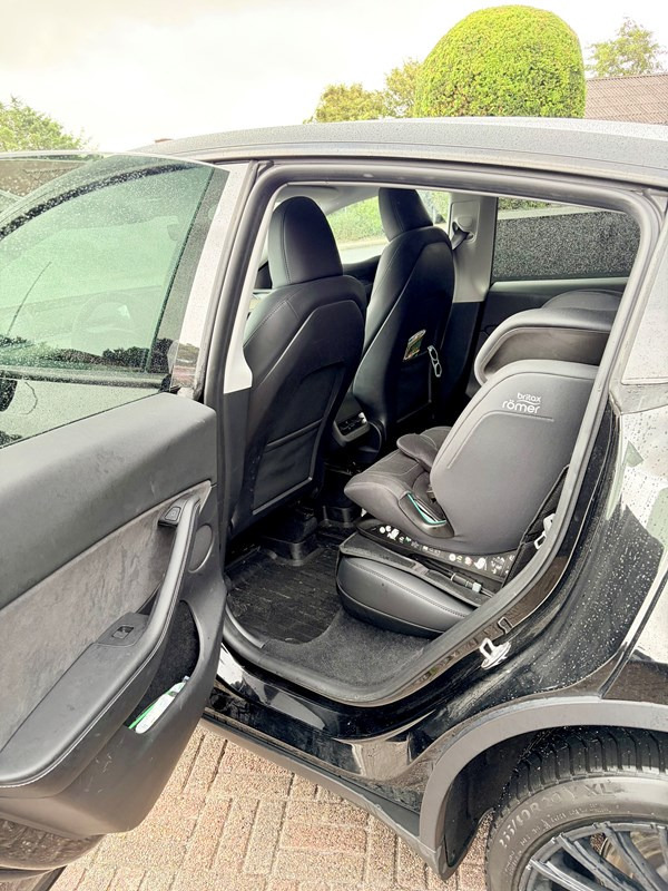 undefined Tesla Model Y fra 2023
