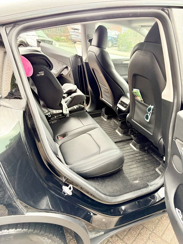 undefined Tesla Model Y fra 2023