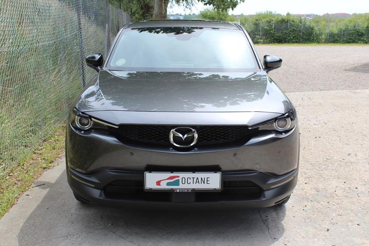 Sort Mazda MX-30 fra 2020