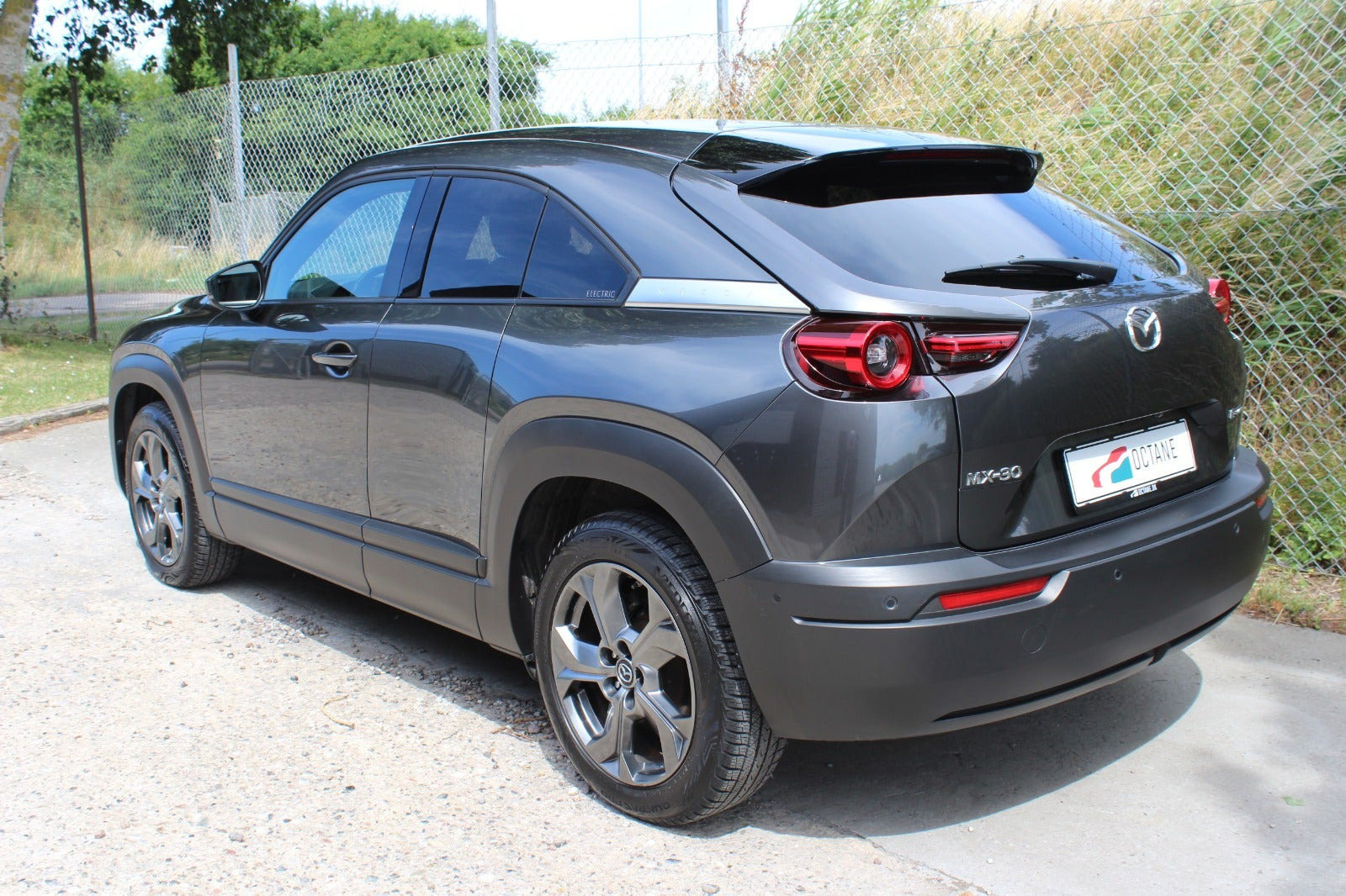 Sort Mazda MX-30 fra 2020
