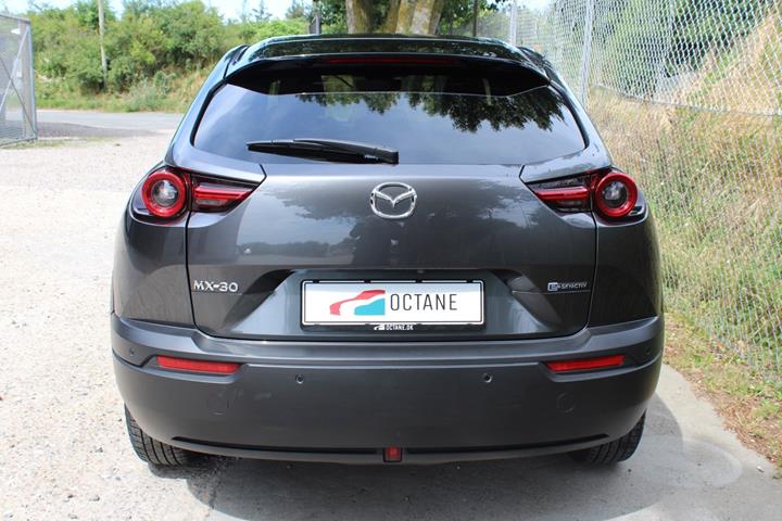 Sort Mazda MX-30 fra 2020