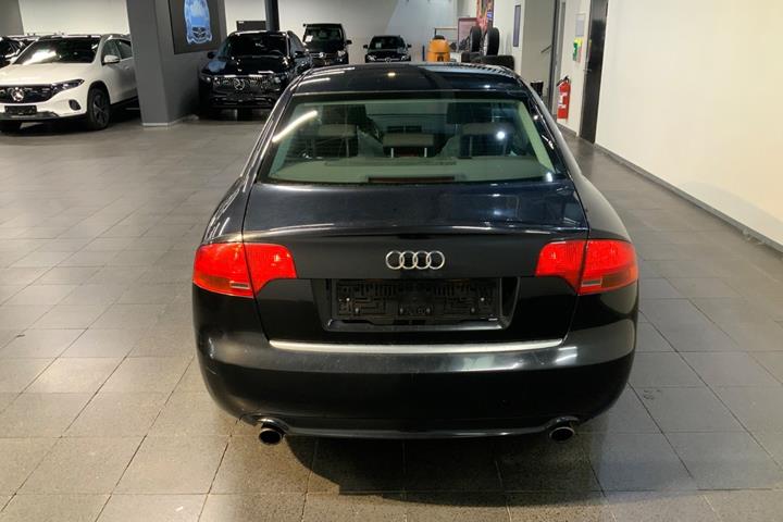 Sort Audi A4 fra 2007