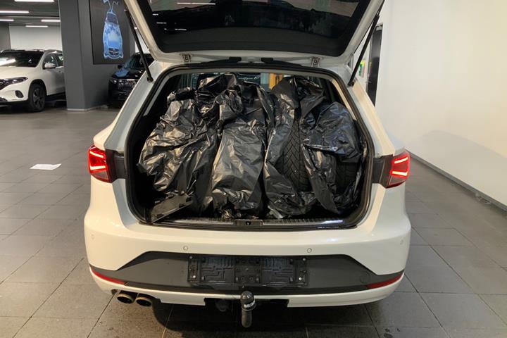 Hvid Seat Leon fra 2016