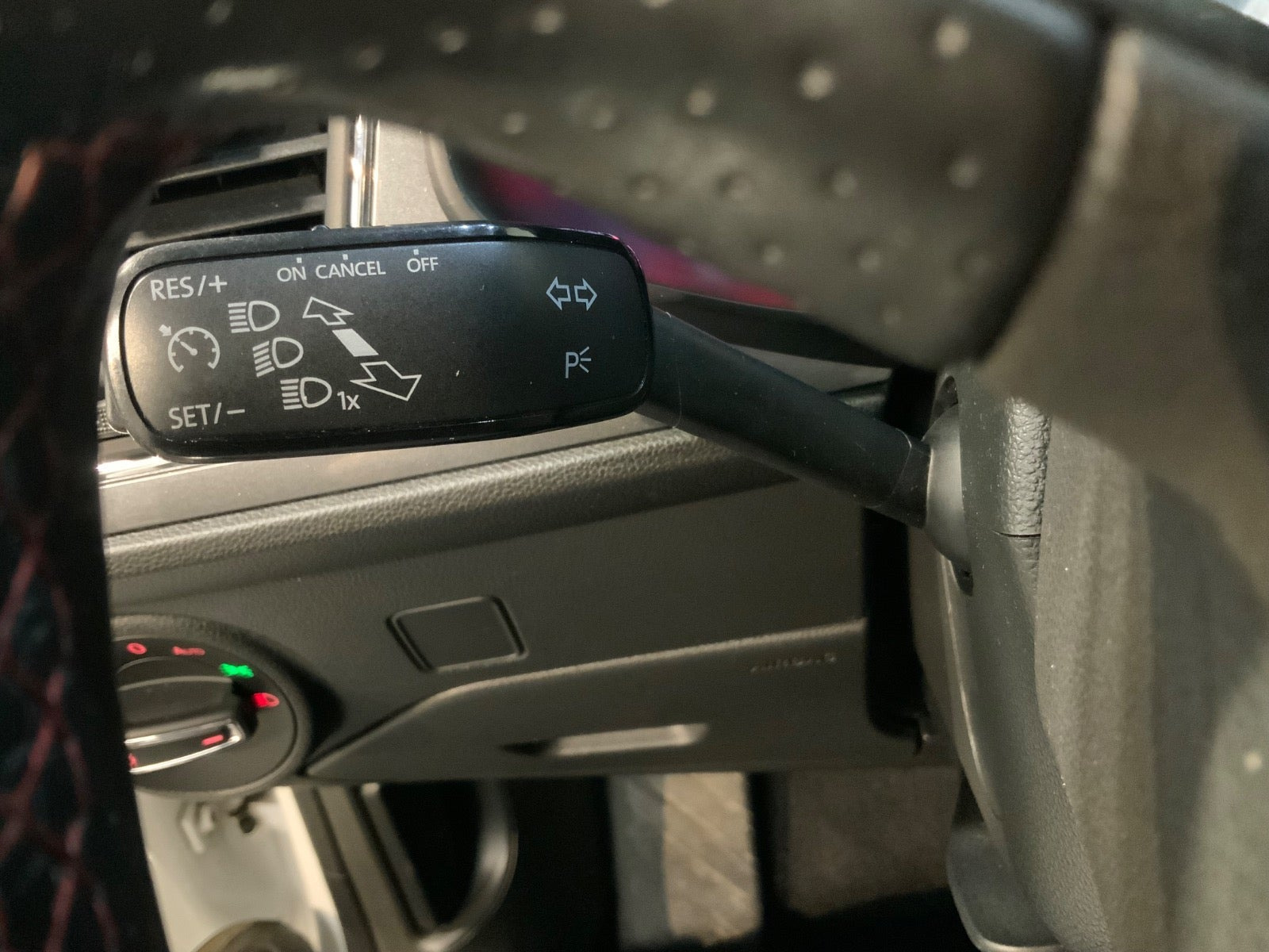 Hvid Seat Leon fra 2016
