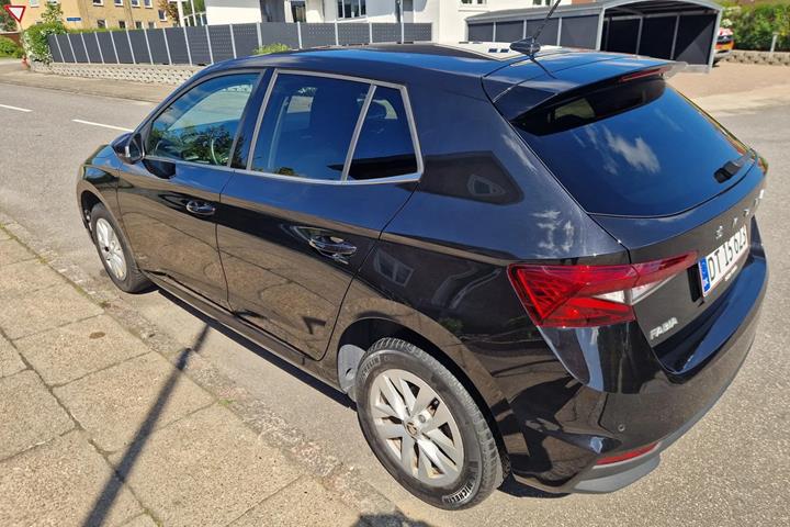 Sort Skoda Fabia fra 2023