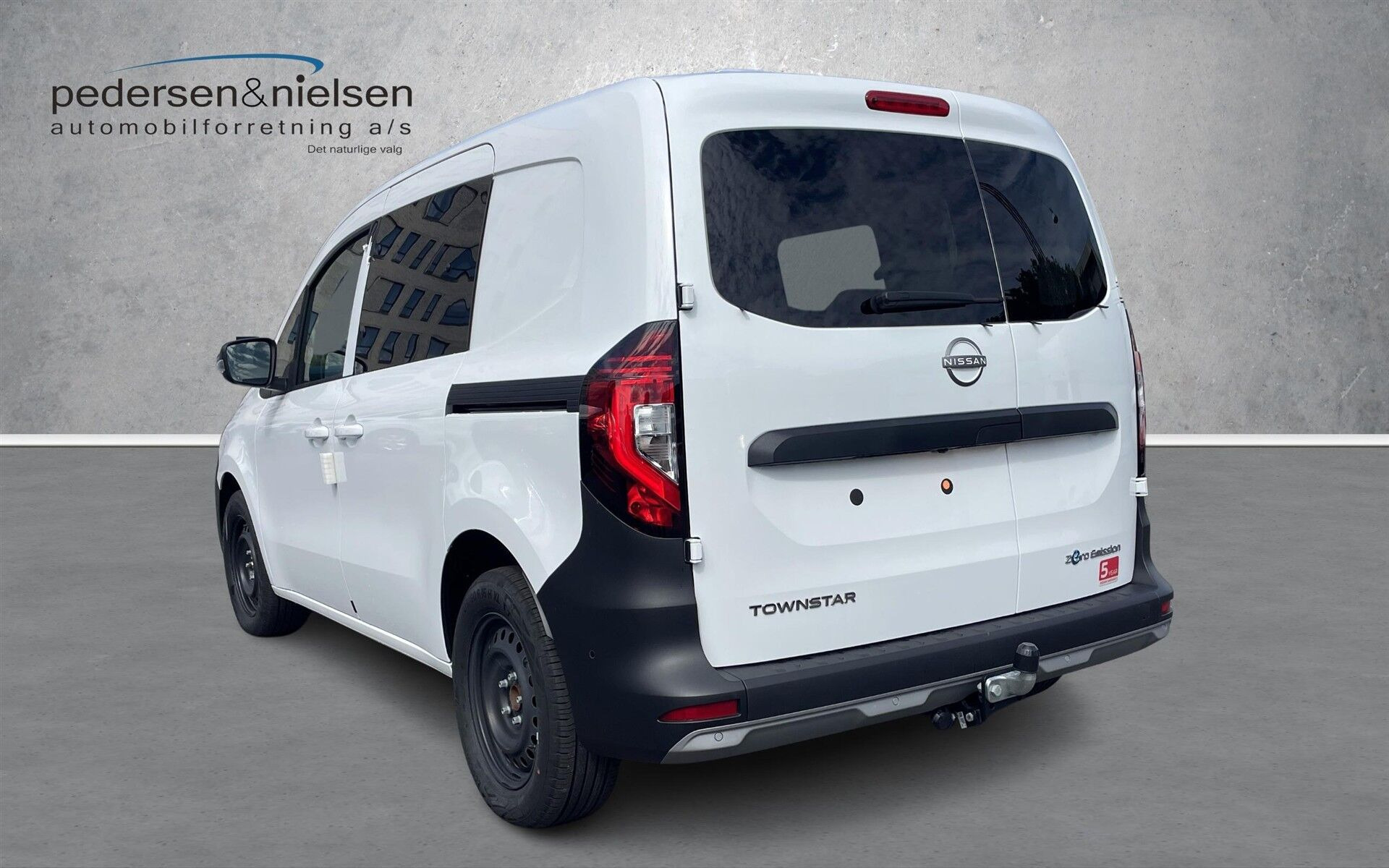 Hvid Nissan Townstar fra 2026