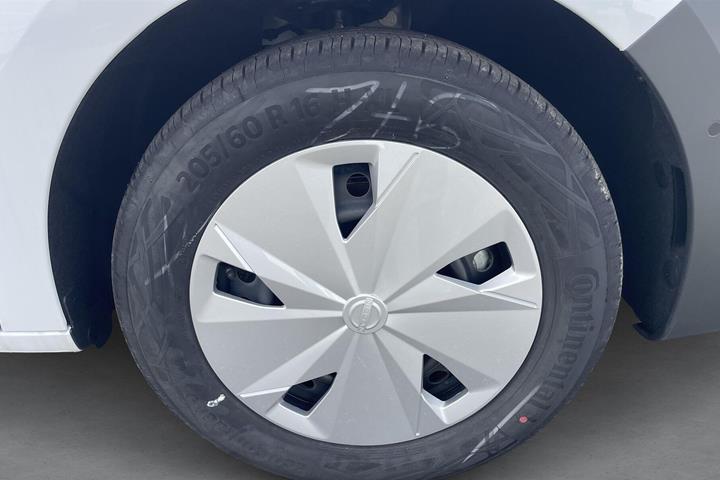 Hvid Nissan Townstar fra 2026