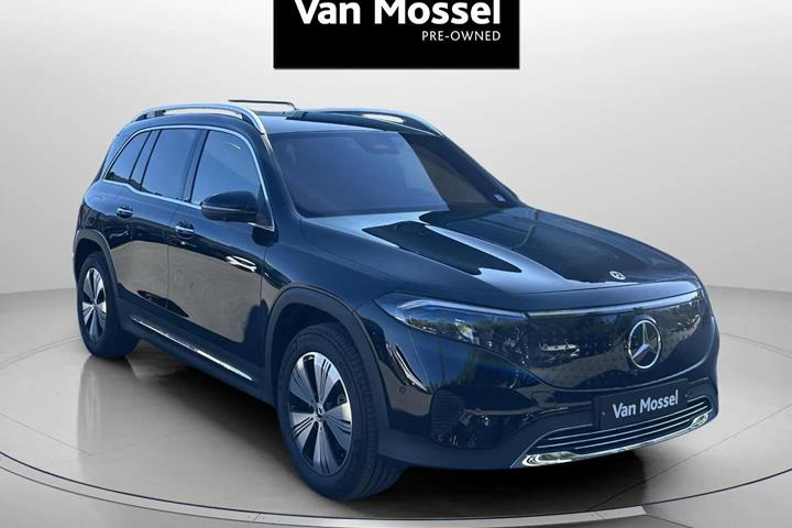 Sort Mercedes EQB 250+ fra 2025