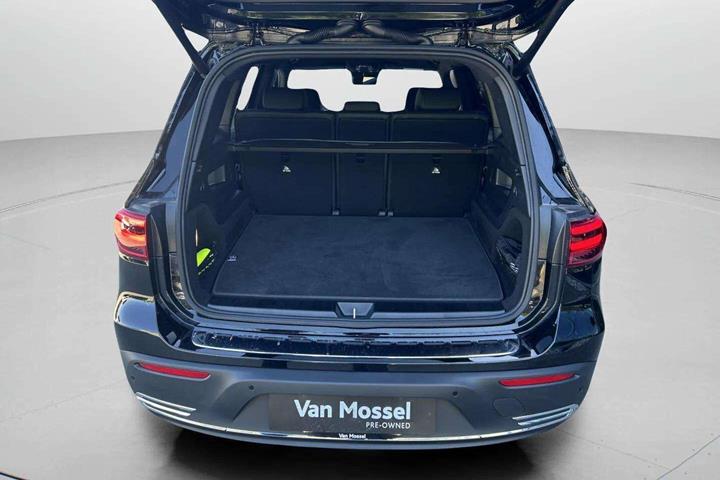 Sort Mercedes EQB 250+ fra 2025