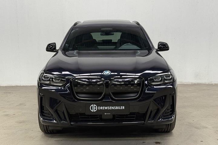 Sort BMW iX3 fra 2022