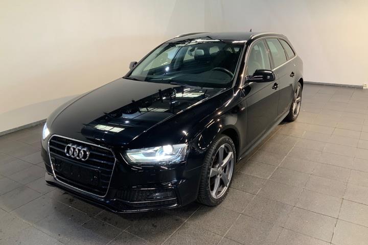 Sort Audi A4 fra 2014 set udefra