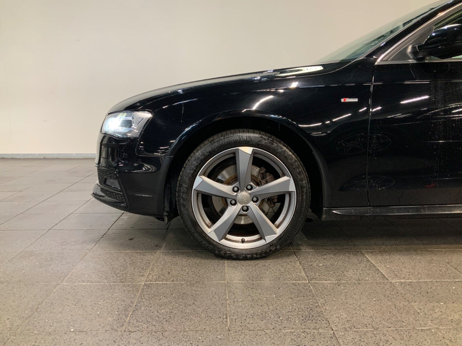 Sort Audi A4 fra 2014