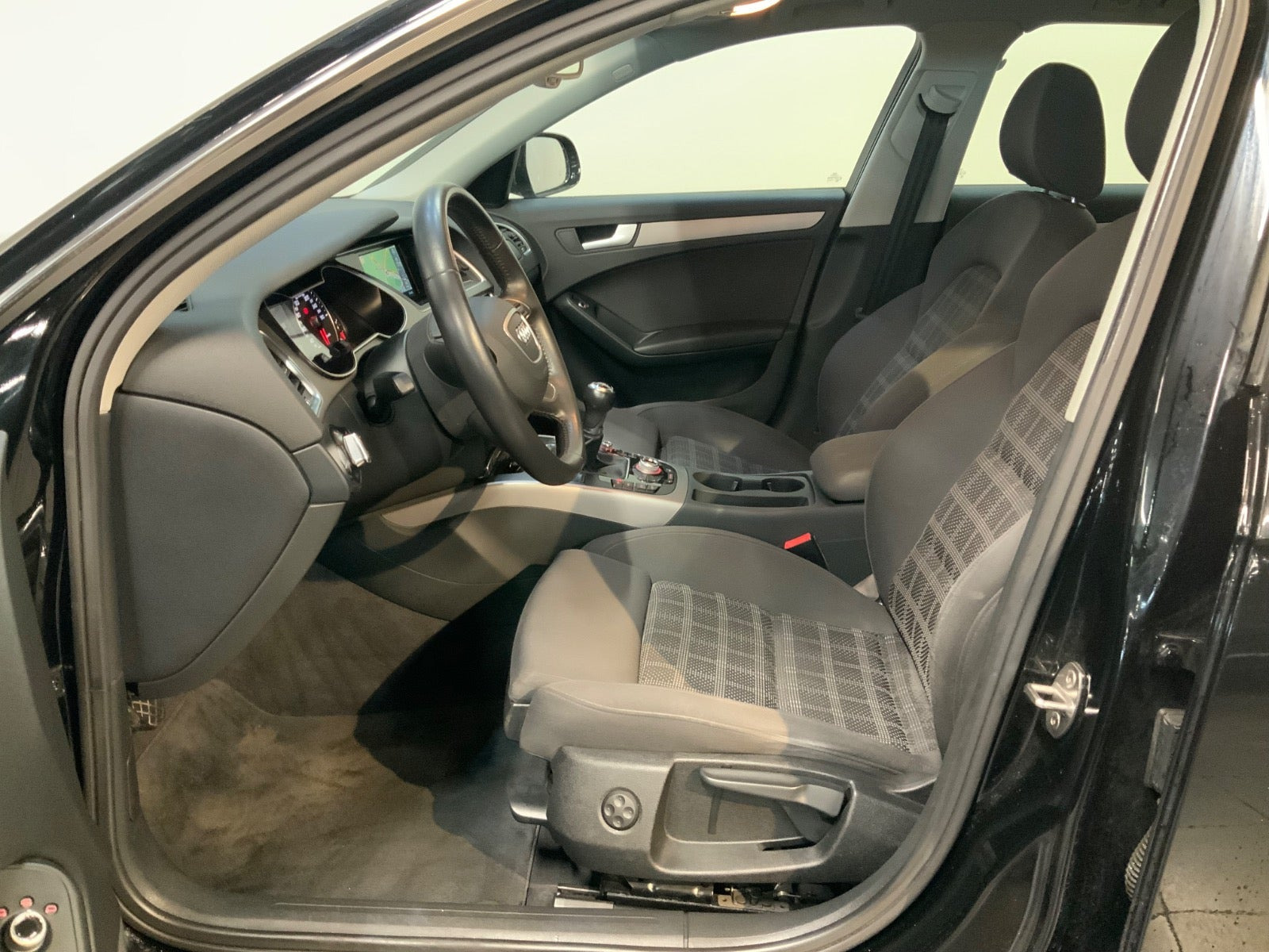 Sort Audi A4 fra 2014