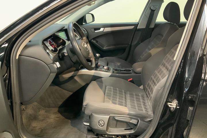 Sort Audi A4 fra 2014