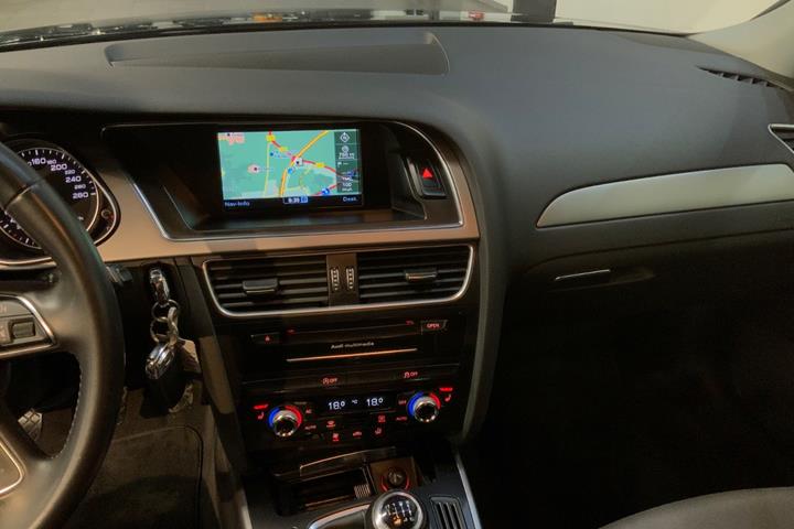 Sort Audi A4 fra 2014