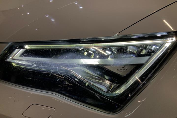 Hvid Seat Ateca fra 2019