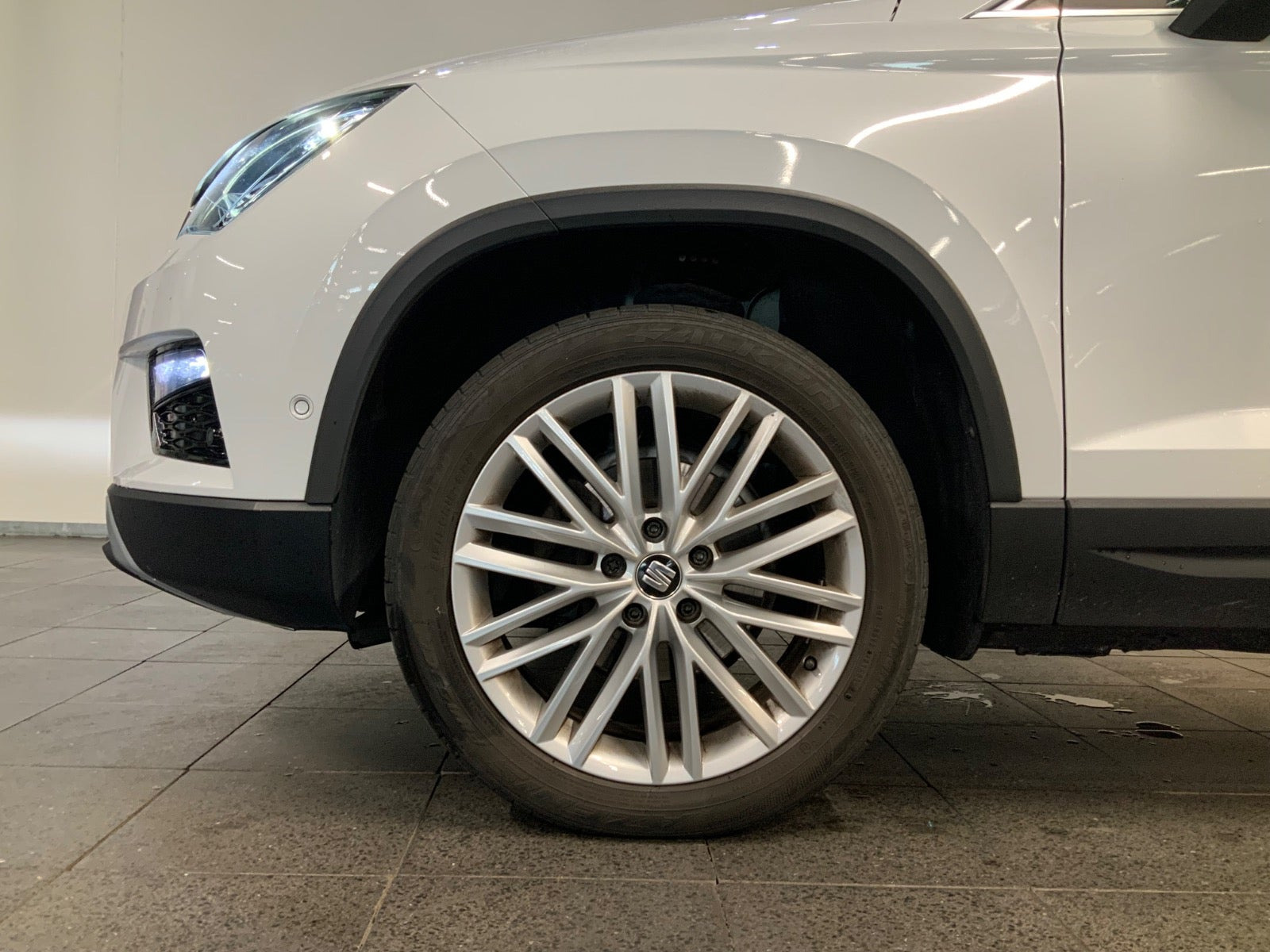Hvid Seat Ateca fra 2019