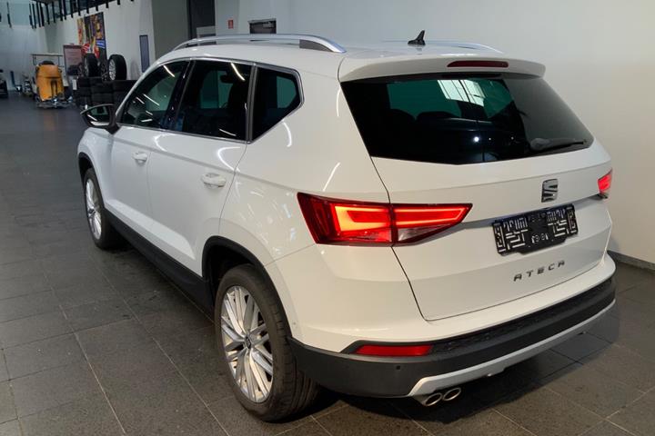 Hvid Seat Ateca fra 2019