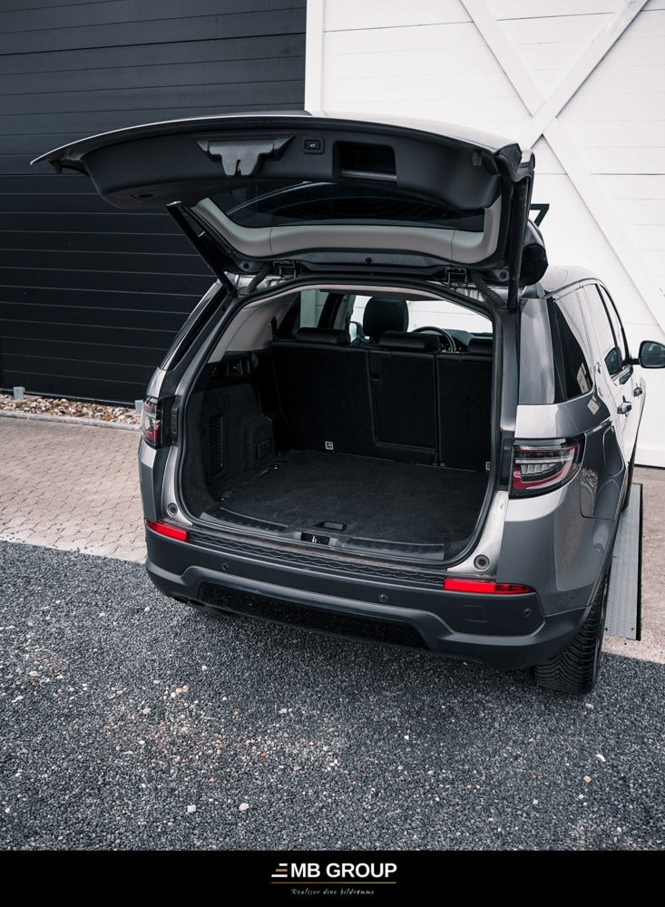 Grå Land Rover Discovery Sport fra 2019