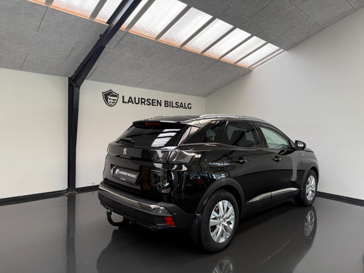 Sort Peugeot 3008 fra 2021