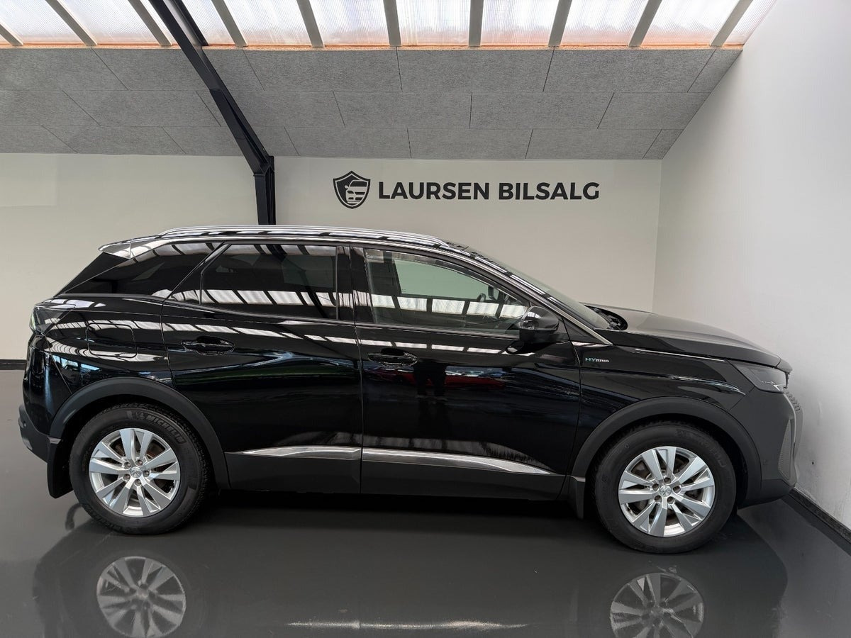 Sort Peugeot 3008 fra 2021