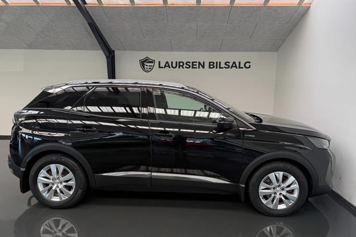 Sort Peugeot 3008 fra 2021