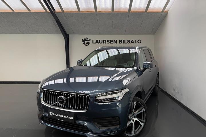 Blå Volvo XC90 fra 2020