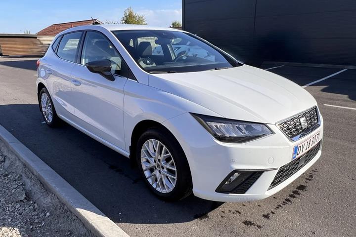 Hvid Seat Ibiza fra 2022