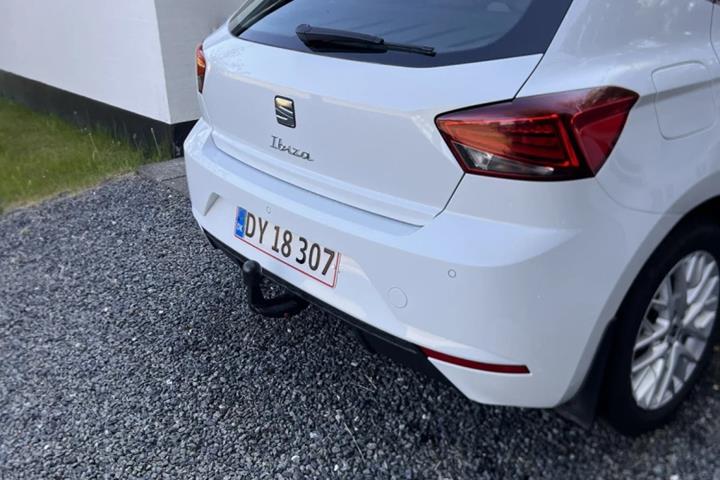 Hvid Seat Ibiza fra 2022