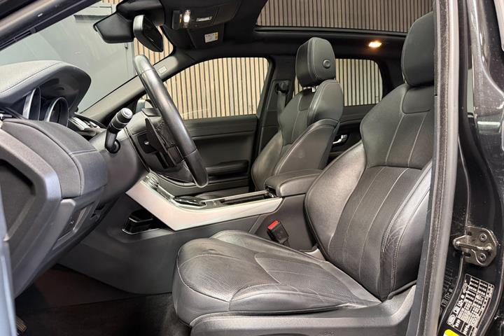 Sort Land Rover Range Rover evoque fra 2018